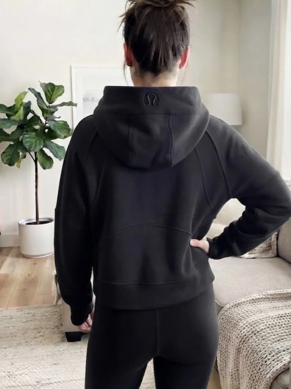Lululemon Scuba Oversized 1/2 Zip Hoodie M/L (medium/ large) BLACK